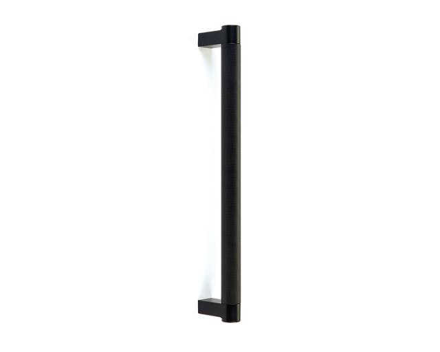 Appliance Pulls (Sub-Zero Handles) | Select 18″ (457mm) Center-to-Center Knurled Appliance Pull (Flat Black) Appliance Pulls (Sub-Zero Handles) Appliance Pulls (Sub-Zero Handles)